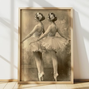 Vintage Ballerina Wall Art, Vintage Poster, 1900s Ballerinas Print, Antique Art Decor, Vintage Art Print, Digital Print, Printable Wall Art