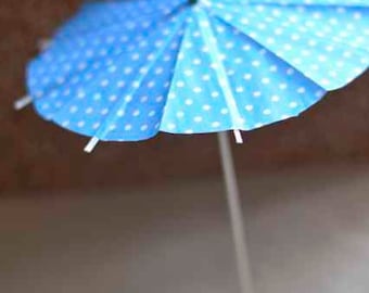 Summer Party boisson parapluie, parapluie cocktail, Cake Toppers, pois bleu, 4 juillet, l’été à l’extérieur grande taille 5pcs