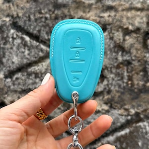 Custom Leather Key Fob Cover Compatible with Chevy Equinox 2018–2021, Traverse TrailblazerBlazer, Trax, Malibu, Cruze, Camaro 2017–2025
