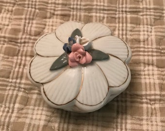 Small Flower Trinket Box