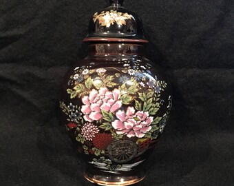 Imperial Kutani Japanese Jar