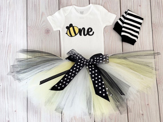 1st birthday bee outfit