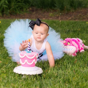Eerste verjaardagsoutfit Smash Cake-outfits met Alice in Wonderland-thema voor een babymeisje van 1 jaar oud Alice in Onederland 1e verjaardagscadeau afbeelding 9