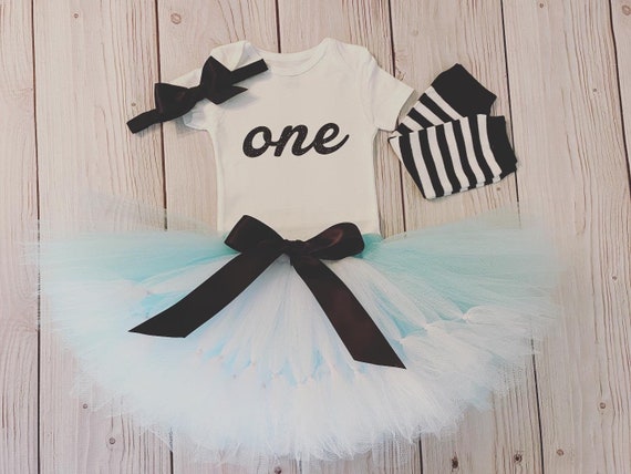 alice in onederland birthday outfit