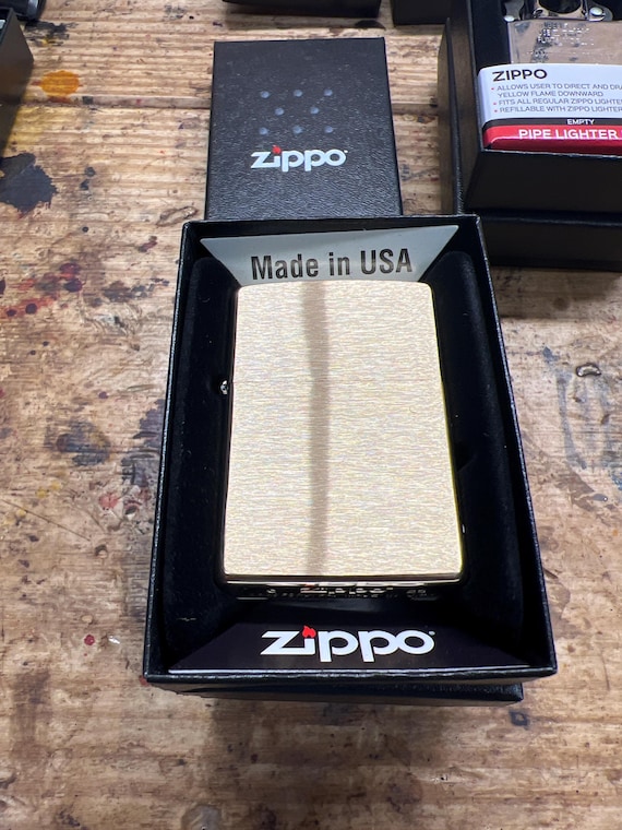Zippo standard wind proof lighter.Brass.