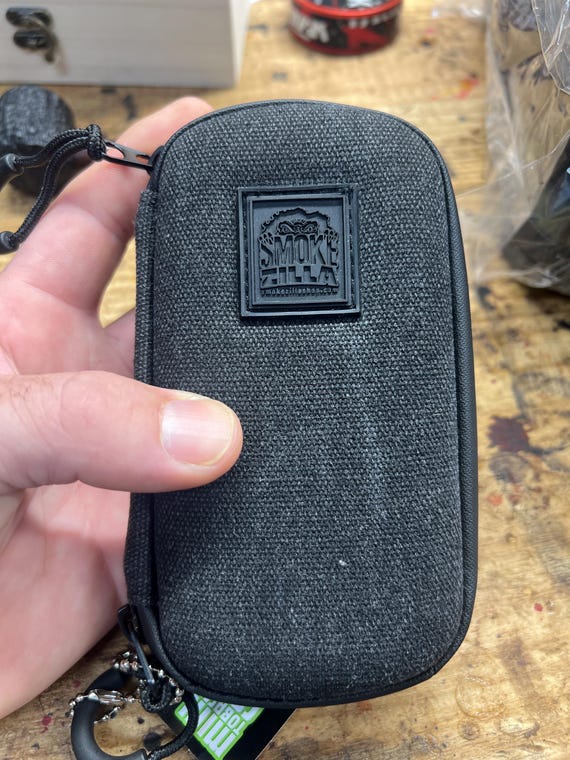 Mini tobacco pouch/hard case