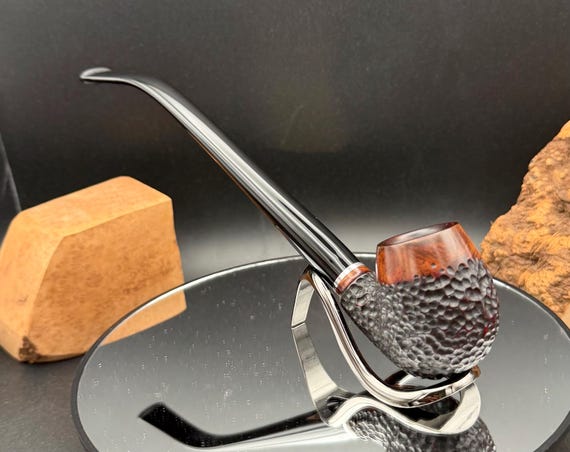 Handmade briar tobacco pipe