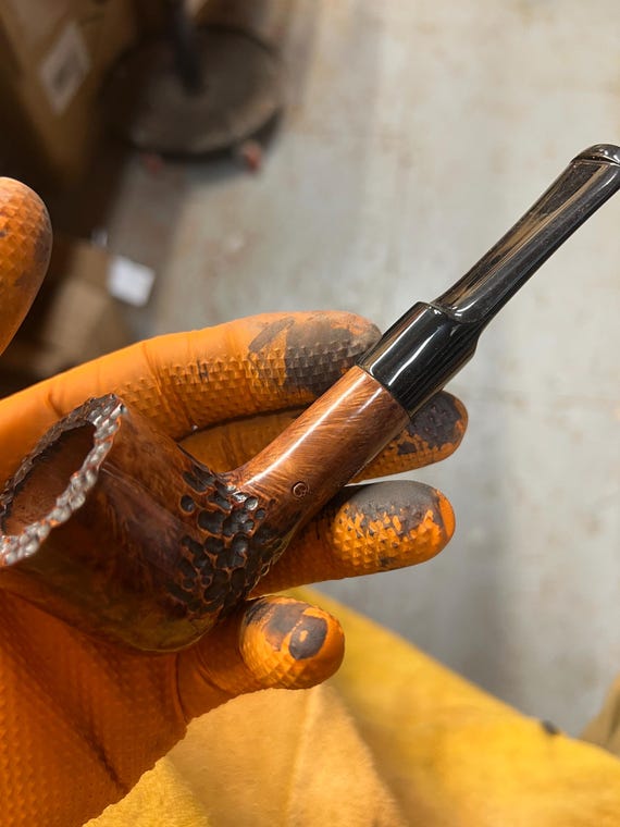 Handmade briar tobacco pipe