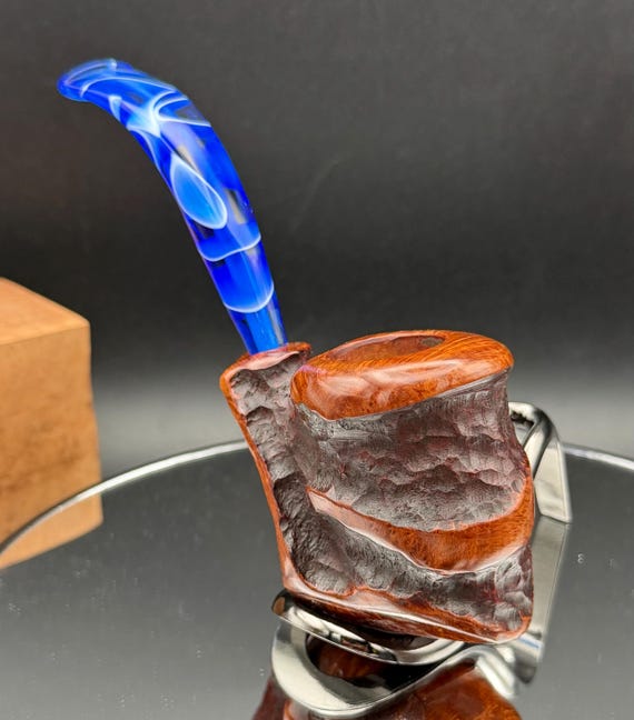 Handmade briar tobacco pipe