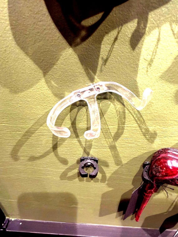 Acrylic tobacco pipe will mount Heavy Duty!