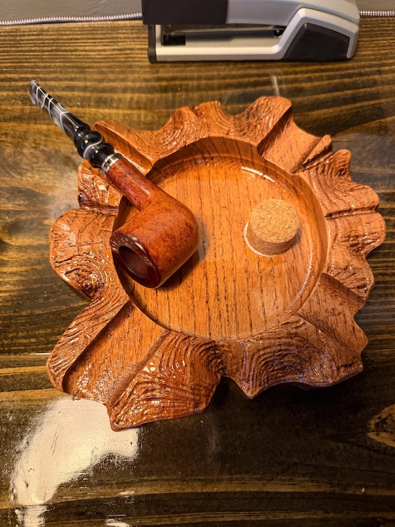 Handmade red oak tobacco pipe and cigar ash tray Heavy Duty!