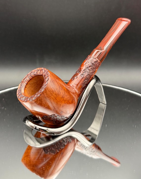 Handmade briar tobacco pipe