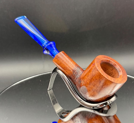 Handmade briar tobacco pipe