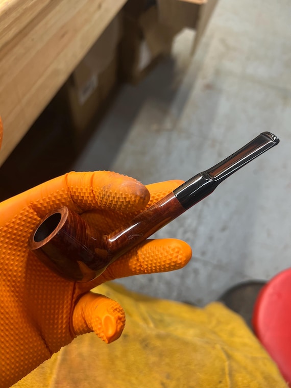 Handmade briar tobacco pipe