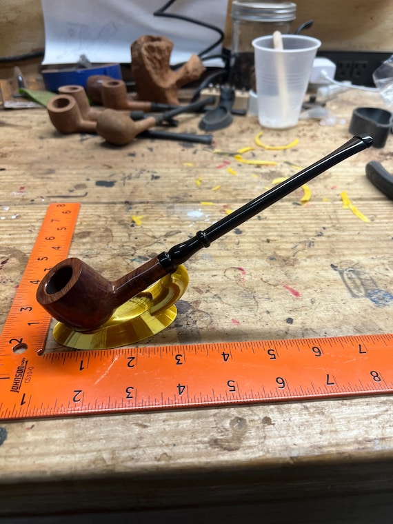 shop pipe stand