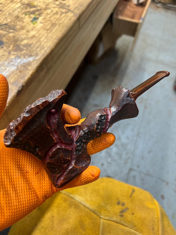 Handmade briar tobacco pipe