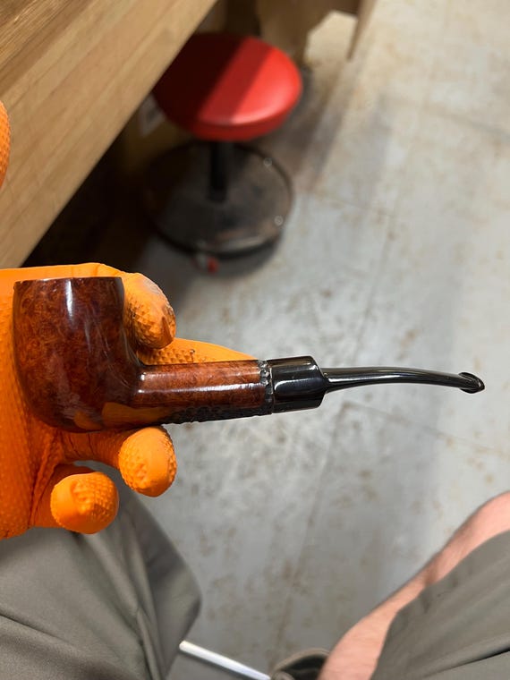 Handmade briar tobacco pipe