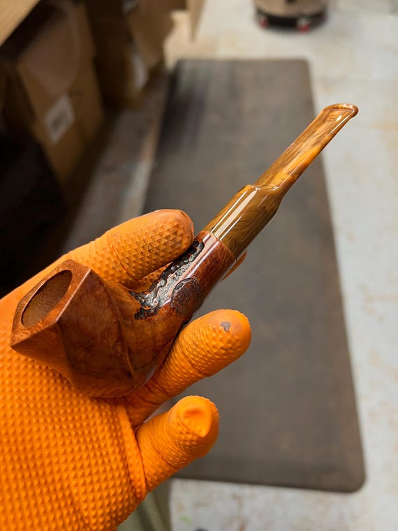 Handmade briar tobacco pipe