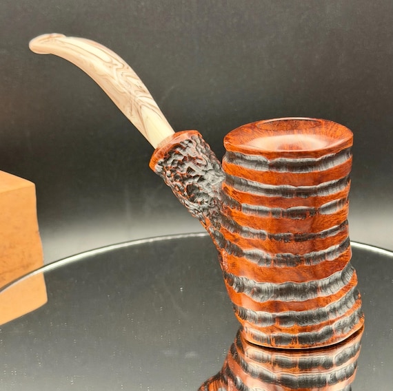Handmade briar tobacco pipe