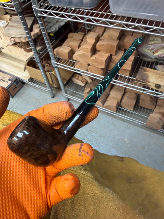 Handmade briar tobacco pipe