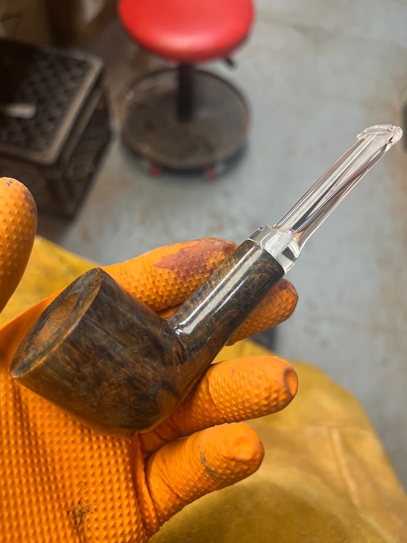 Handmade briar tobacco pipe