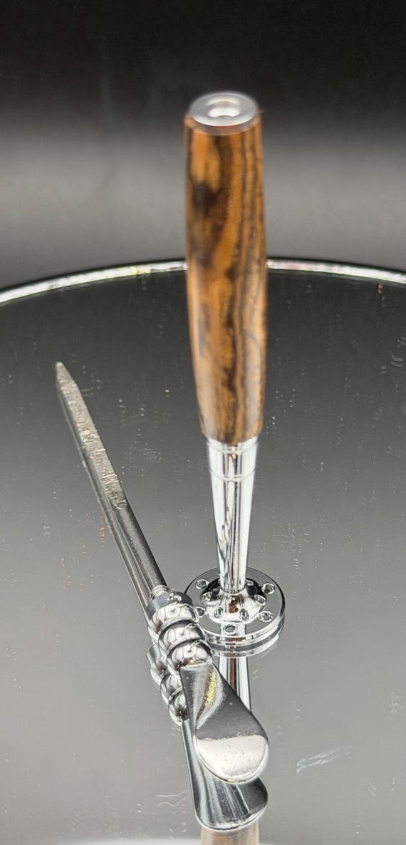 Fancy tobacco pipe tamper