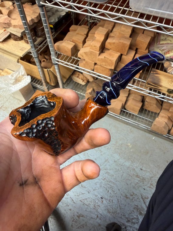 Handmade briar tobacco pipe