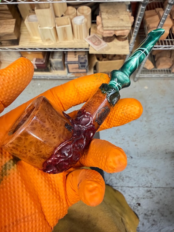 Handmade briar tobacco pipe