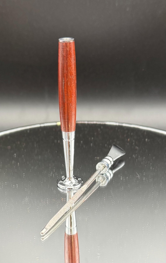 Fancy tobacco pipe tamper