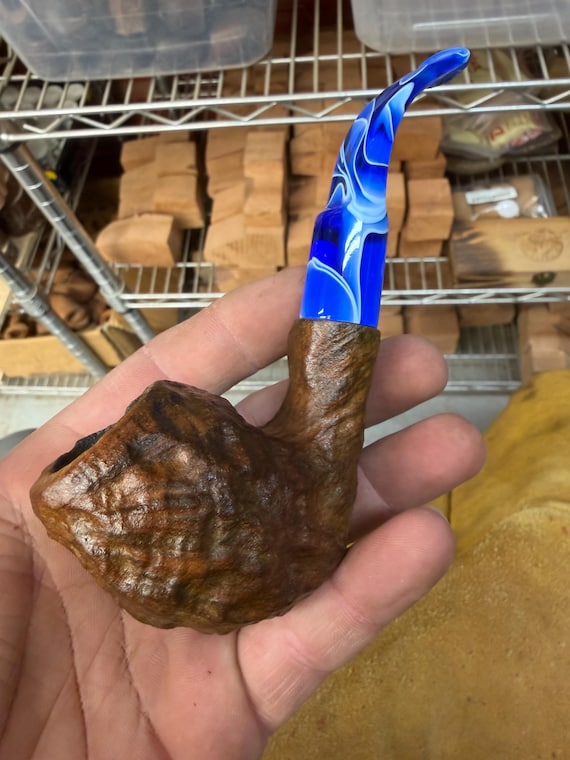 Handmade briar tobacco pipe