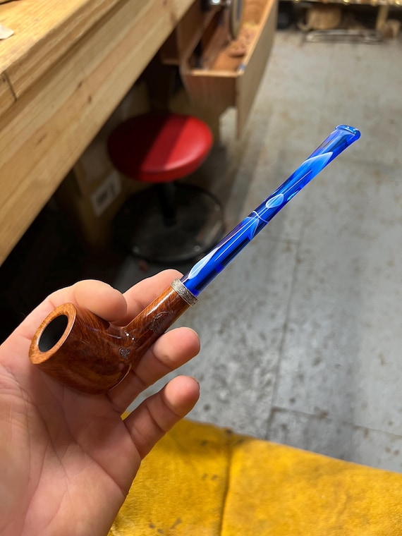 Handmade briar tobacco pipe
