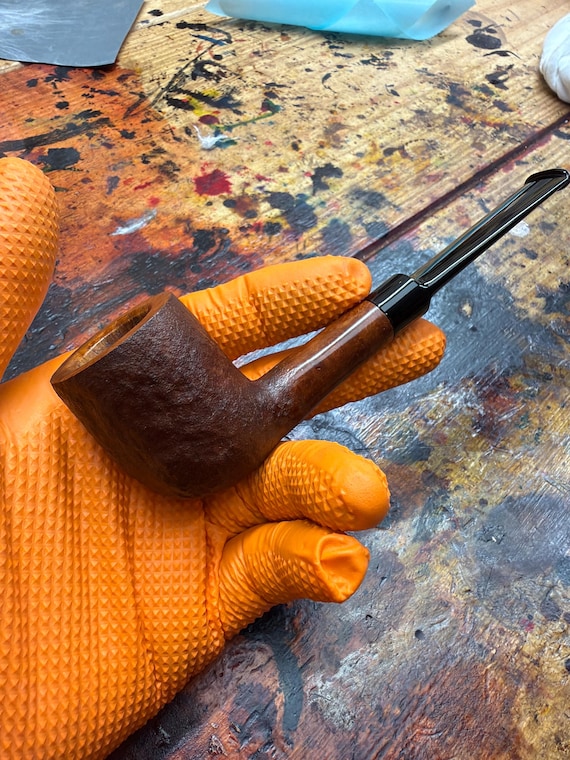 Handmade briar tobacco pipe