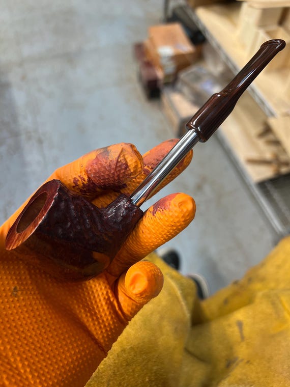 Handmade briar tobacco pipe