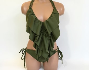 Women&#39;s Long Ruffle Bathing Suit