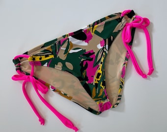 Women's Tropical Print Tie String Bikini Bottom