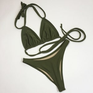 High leg 90&#39;s Style Bikini Bathing Suit