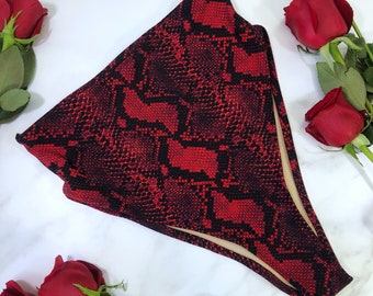Parte inferior de traje de baño de serpiente roja descarada de pierna alta y cintura alta para mujer
