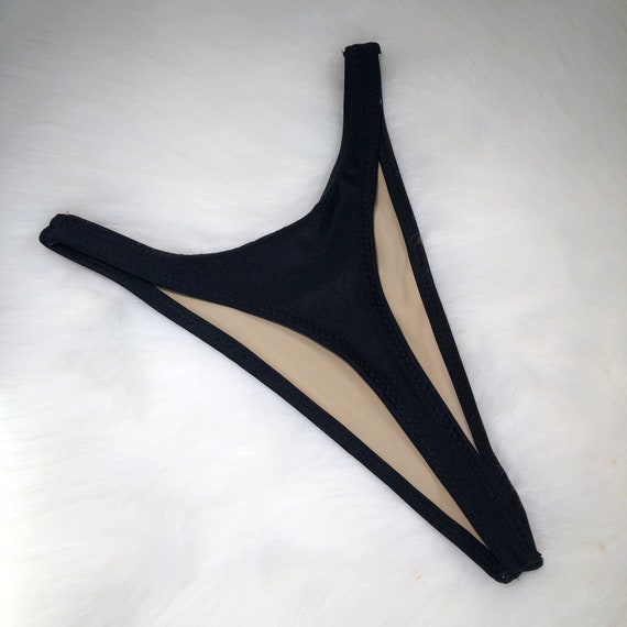 Is a D cup Swimwear what you think it is? – Canyon Beachwear