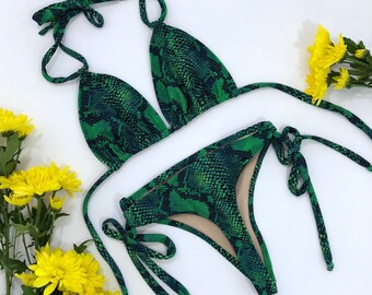 Women's Green Snake Print Cheeky Thong Bikini