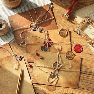 Set da scrittura in stile europeo di ispirazione vintage / Set da lettere / Buste e carta da lettere / Set di cancelleria