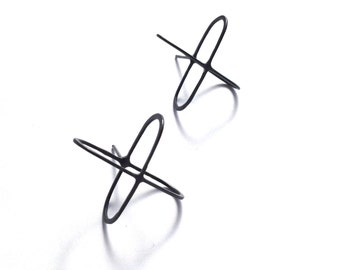 Space Frame Cloverleaf Earrings - Oxidized