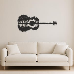 Arte de pared de metal con diseño de isla de guitarra, decoración playera con palmeras y atardecer, regalo para amantes de la música tropical, tapiz costero para sala de estar.