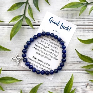 Cadeau porte-bonheur pour femme - Bracelet d'encouragement avec carte à message significatif et boîte-cadeau avec noeud - Motivant et inspirant