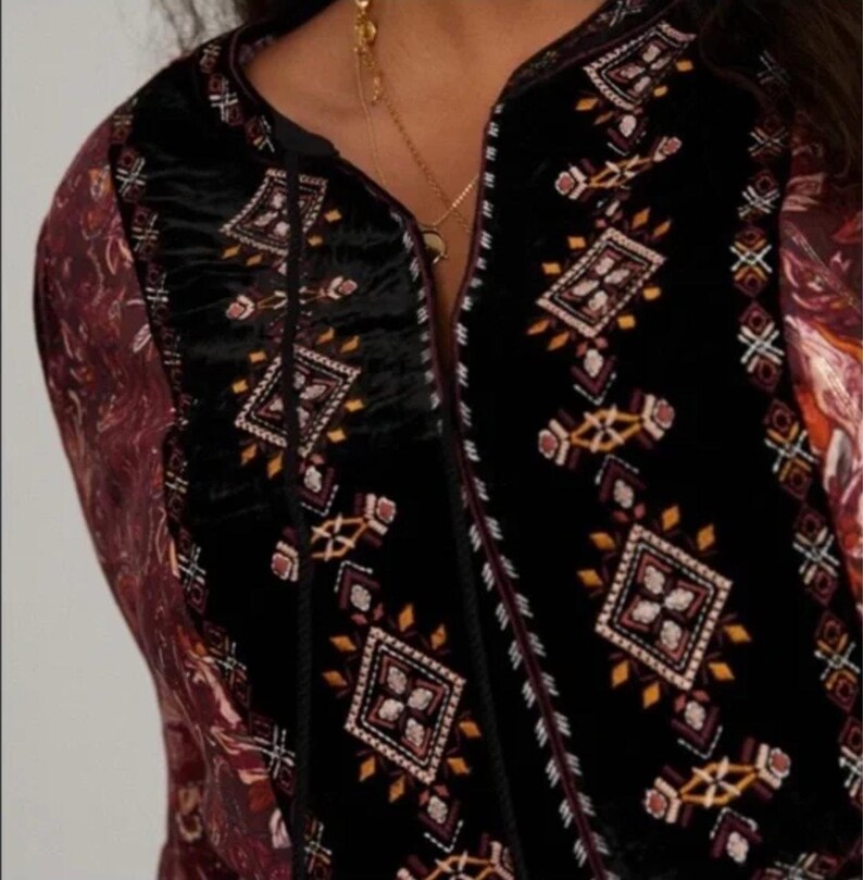 Anthropologie Glenda Blusa da contadina in pizzo 1X Top boho con nappe e stampa paisley, stile romantico e fluente, taglie forti, stile Anthro, regalo per lei, top autunnale Whimsigoth immagine 18