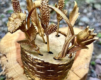 Vintage MCM Messing Cocktail Gabel Set Korb Tan 1964 Floral Hors D'Oeuvres Picks Mid Century Modern Barware Botanisches Unterhaltungsdekor-Set
