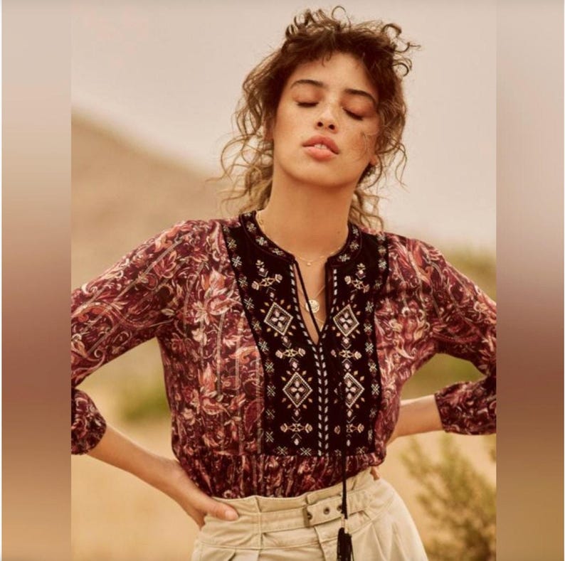 Anthropologie Glenda Blusa da contadina in pizzo 1X Top boho con nappe e stampa paisley, stile romantico e fluente, taglie forti, stile Anthro, regalo per lei, top autunnale Whimsigoth immagine 1