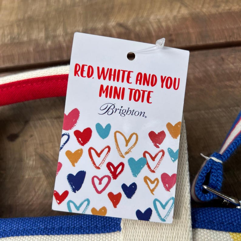 Brightonröd Vit Och Du Mini Tote Patriotisk Hjärtväska 4 juli Axelremsväska Sommar Americana Gåva NWT Bomullskanvasväska Fyrverkeritryck bild 18