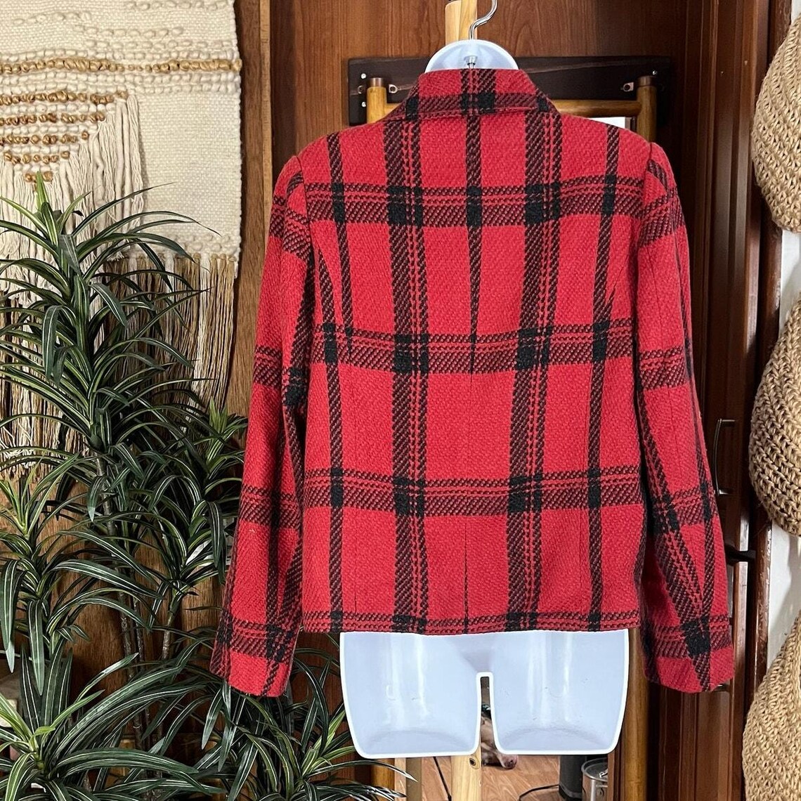 Vintage 90s Coldwater Creek Buffalo Plaid Jacket Womens 8 Red Black Wool Blend Coat Cabincore Winter Blazer Retro Outerwear Big Collar Lined, foto 2 de 5
