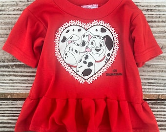 Túnica vintage Disney 101 Dálmatas con volantes para bebé, vestido camisero de 2 y 3 piezas, ropa de bebé hecha en EE. UU., años 90, Y2K, regalo gráfico de corazón dálmata, atuendo fotográfico