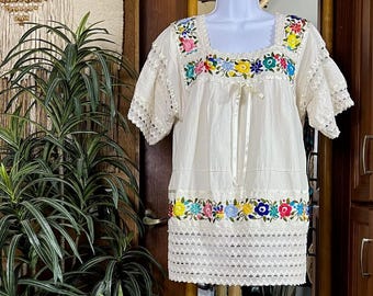 Vintage Bestickte Bauern Bluse Häkelspitze Boho Tunika Top Mexikanisch Stil Floral Baumwolle Prärie Cottagecore Folk Top Große 70er Jahre Stil